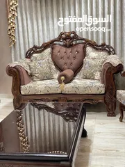  3 طقم كنب 7 مقاعد شبه جديد مع طربيزات