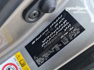  9 Lexus UX200 2019 GCC full option price 87,000A