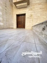  19 شقة مميزة - خلدا - 4نوم 1ماستر - 225م - ارضية - قرب الخدمات العامة