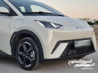  7 بي واي دي للبيع فحص كامل 7 جيد لون بيج ماشيه 13000الف كيلو عداد اصلي