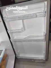  4 Minimally used HITACHI fridge-freezer
