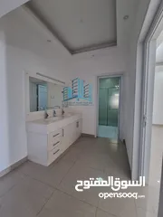  4 فيلا واسعة جديدة قريب البحر Spacious 6+1 BR Villa