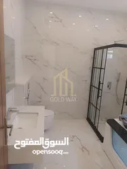  4 شقة مميزة طابق أول 205م في أجمل مناطق قرية النخيل / ref 5040