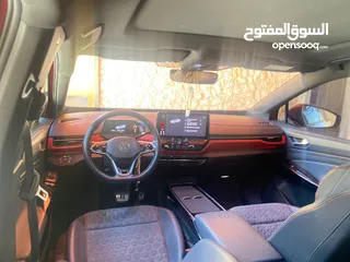  8 Volkswagen ID4 x للبيع