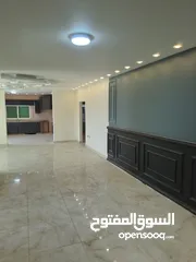  2 شقة فاخرة للبيع مساحة 210م اربد مجمع عمان