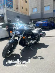  2 بوليفاردVz800