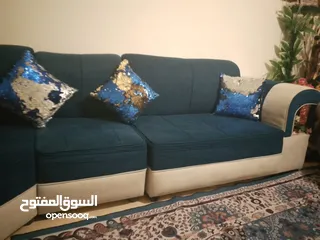  2 كتب كورنر مع سجادة و برداية