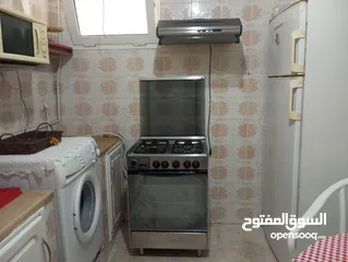  5 شقة أرضي بحي ابن خلدون تونس العاصمة