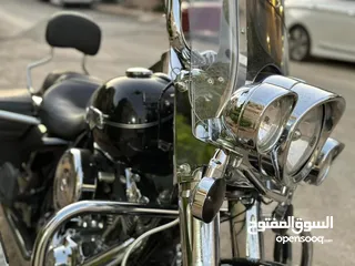  7 Harley Davidson road king classic