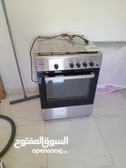  3 غسالة ميديا بحالة ممتازة . غاز سوبر جينيرال اربع عيون مع فرن بحالة ممتازة