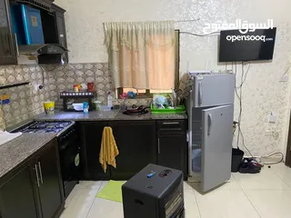  4 شقة مفروشة للإيجار