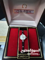  6 14 Karat White Gold Vintage Omega 1977 Mechanical Ladies watch