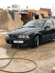  15 BMW E39 520i