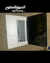  3 Mac book pro 2009 اقرا الوصف قبل ما تبعت