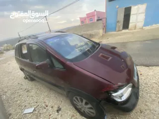  2 اوبل زفيرا مكسور عاليها دفعه ترخيص 10 الف كاش