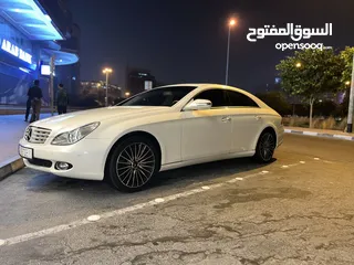  2 Mercedes CLS 350  2009