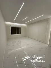  17 شقة طابق ارضي فاخرة في اجمل مواقع طبربور من المالك مباشرة