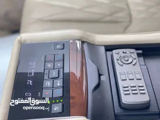  18 لكزس بلاك ايدشن نظيف جدا2019 بيج