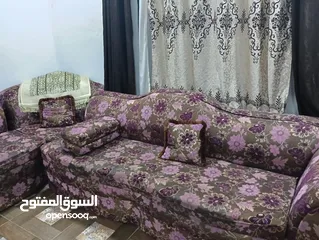  2 موجود طقم كورنر للبيع في المزار الشمالي  نضيف بحال جديد جاحز للاستخدام الكورنر تفصيل قابل للتفاوض