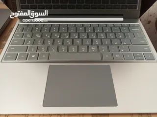  6 Microsoft Surface Laptop Go