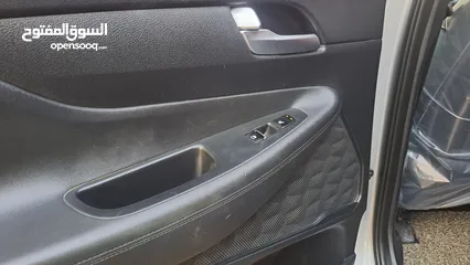  30 عرض على هونداي 7 ركاب سنتافيه 2020 بالاضافات المميزه والدفع الرباعي يد اوولا البيع مستعجل بسبب السفر