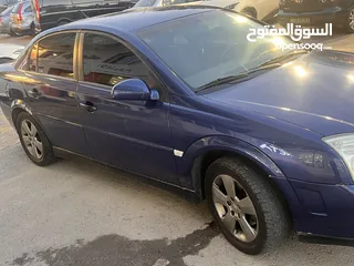  2 اوبل فكترا سي 2002 بحالة ممتازه