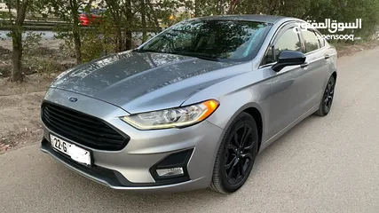 2 Ford Fusion 2020