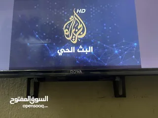  1 شاشه 50بوووصة جديدة نوع روفا فل كي اسمارت نت مستعملة. يدوب شهرين زي ماهي. مشالله عنها لسة كرتونة موج