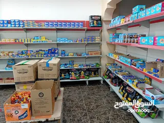  7 سوبر ماركت للبيع