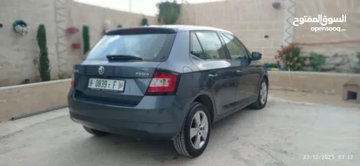  1 سكودا فابيا اتماتيك 2018