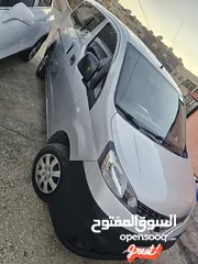  2 باص نيسان nv200