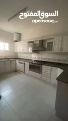  4 6Me28 Fabulous 5BHK Villa for rent in Qurm, Al Sarooj Street