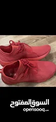  1 حذاء كاجول رياضي احمر