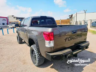  6 تويوتا تندرا SR5 4X4 5.7L