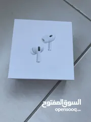  2 Air pods pro 2