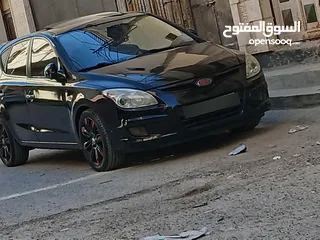  1 هونداي i30 بيت لحم  دهان جديد سياره فحص نظيف بصلاة ع النبي البيع بسبب التجديد فقط