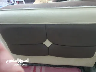  10 طقم كنب 7 مقاعد فاخر بحالة ممتازة خشب زان