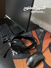  4 كمبيوتر جيمنغ استعمال اقل من سنه