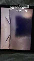  2 شاشة جيمنج مكسورة