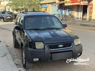  7 فورد مافريك امريكيه للبيع