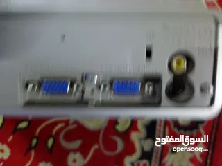  6 بروجكتر هيتاشيVGA موديلcpRx70....2000لومنس به مدخلAV.......VGA
