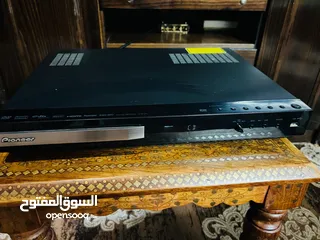  4 DVD Pioneer  قارئ سيديات افلام