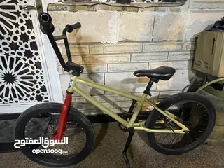  8 دراجه ( بايسكل) bmx