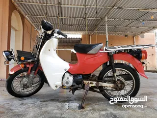  1 دراجه سبعين قوة المحرك 110 cc  احمر تشتغل سلف مع هندل بحالة جيده جدا جاهزة للاستخدام