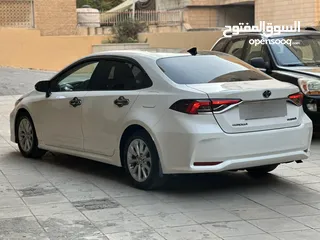 3 كورولا هايبرد 2022 جمرك جديد للبيع