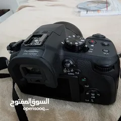  8 كاميرا الزوم الشهيرة بانسونيك