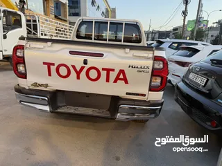  5 Toyota hilux 2025  زيرو وارد و كفالة الوكيل