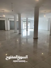 2 محلات بوابة الجبس في الحسن و الحسين