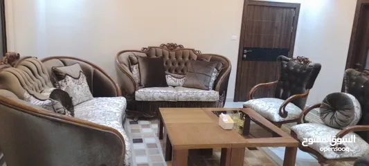  4 طقم كنب فاخر حجم كبير