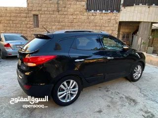  4 هونداي توسان